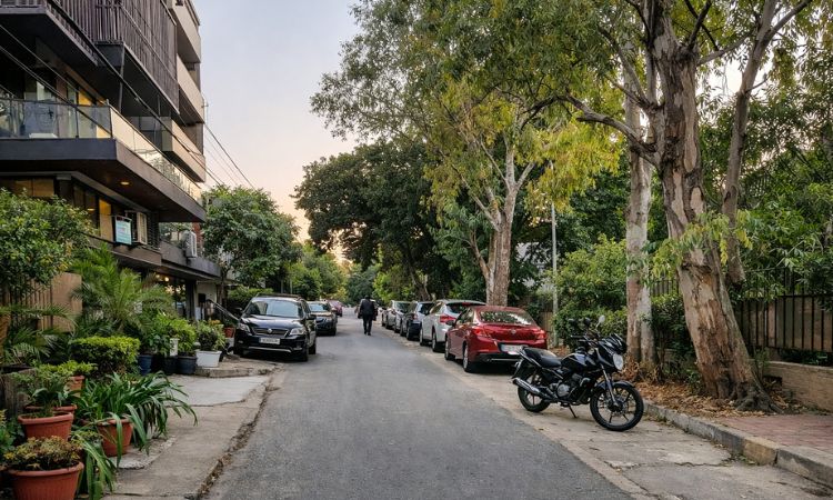 posh areas in delhi to live
