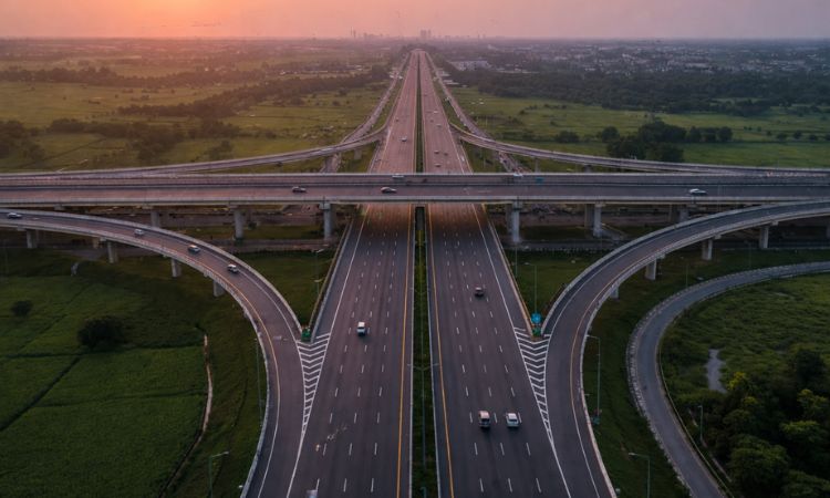Lucknow Kanpur Expressway