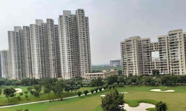 posh residential areas in noida